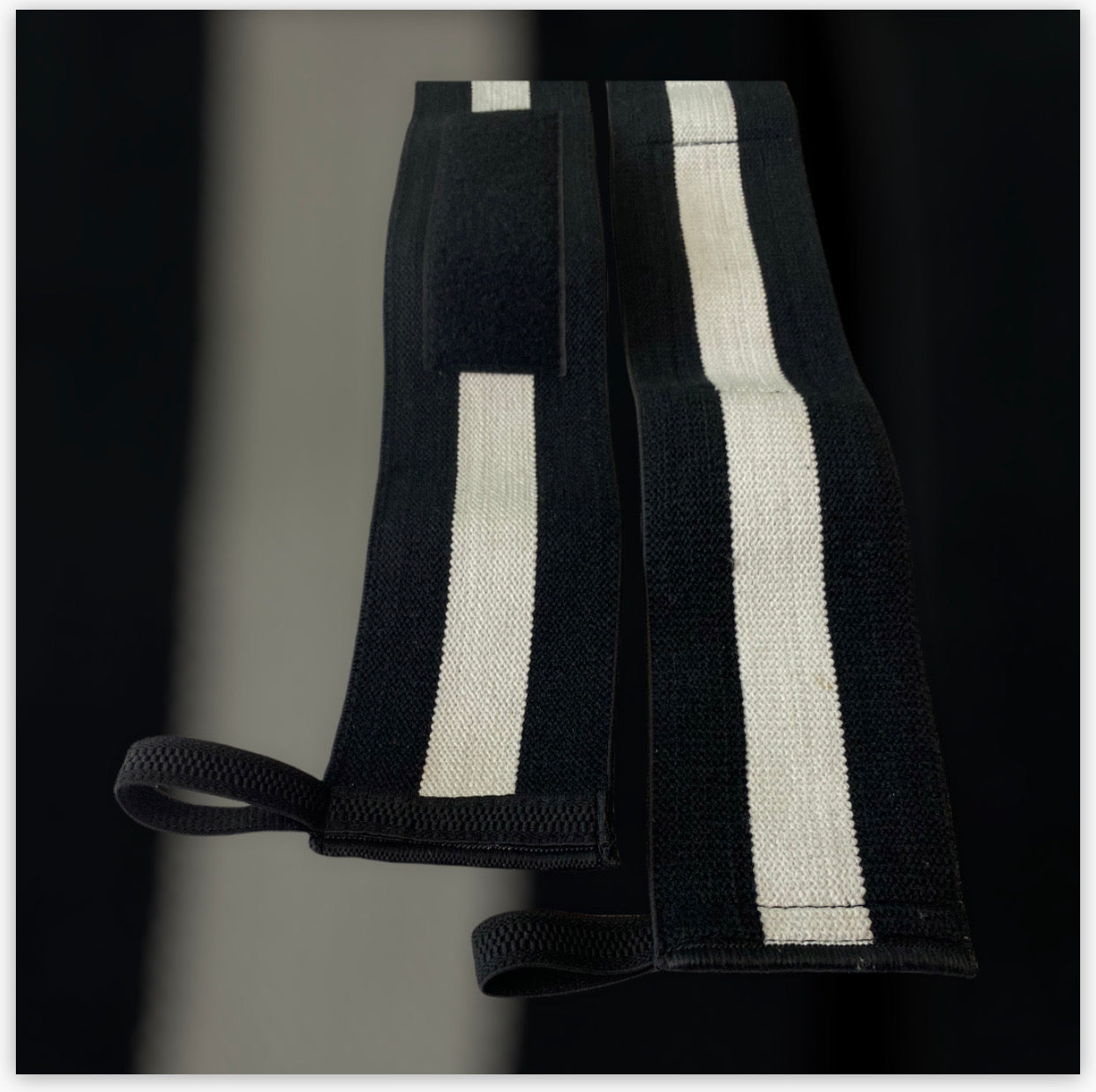 Wrist Wraps - BLACK/WHITE - 18.5"